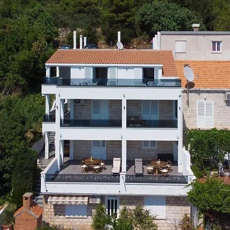 Tomas Ii Maison d'hôtes *